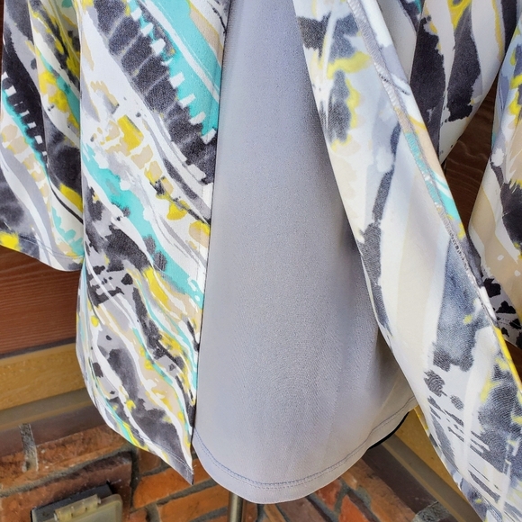 Alia Women's Colorful Stretchy 3/4 Sleeve Blouse Top Size Petite Small PS NWOT - Picture 7 of 14